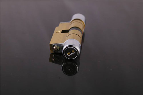 凤山24小时上门开锁公司