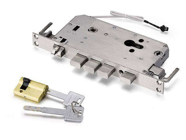 凤山24小时上门开锁公司